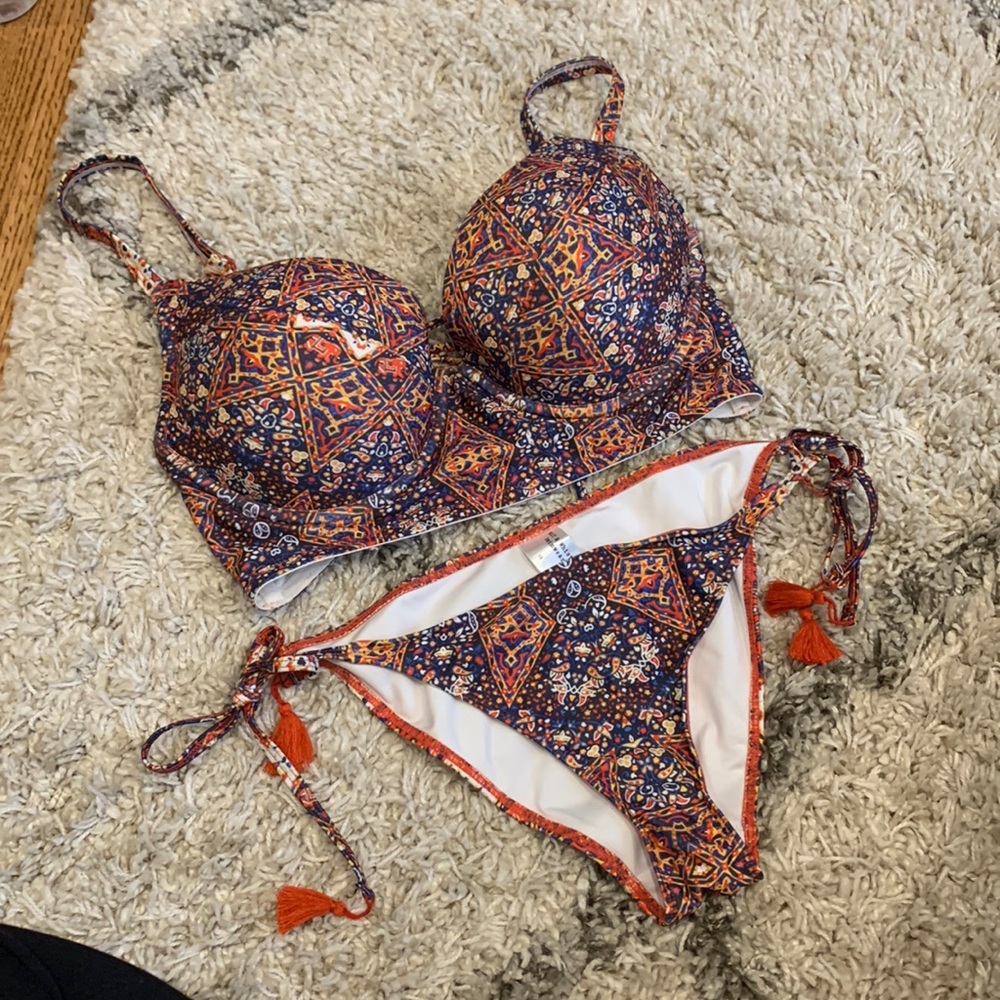 Wolf & Whistle l Long-Line Underwire Bikini